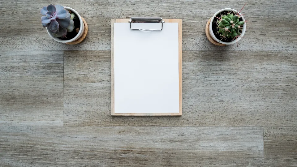 Prüfliste für Grammatur, Opazität und Druckereignung